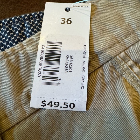 Men’s Cremieux shorts. Khaki. Size36 - Picture 2 of 3